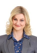 Parks and Recreation Leslie Knope Wig Alt 1