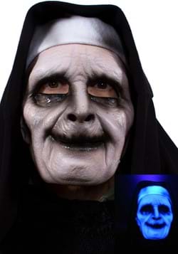 Ghostly Nun Mask UV