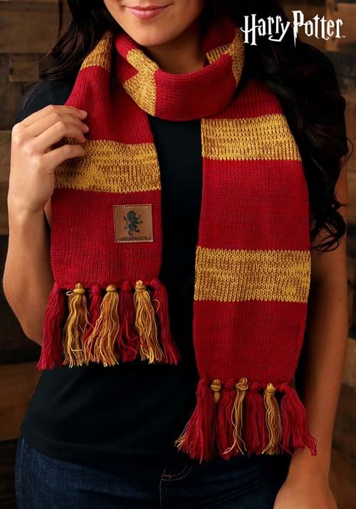 Vintage Hogwarts Gryffindor Scarf Harry Potter