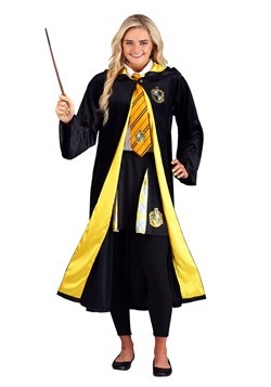 Adult Harry Potter Deluxe Hufflepuff Robe Costume1