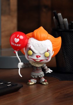 Pop! Movies: It: Chapter 2- Pennywise with Balloon