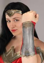 Wonder Woman Deluxe Adult Costume Alt 5