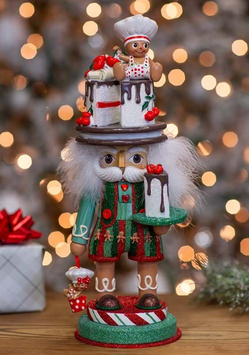 15 Inch Hollywood Gingerbread Baker Nutcracker