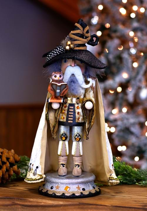 17 Inch Hollywood Wizard Nutcracker