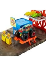 Hot Wheels Monster Trucks Blast Station Alt 2